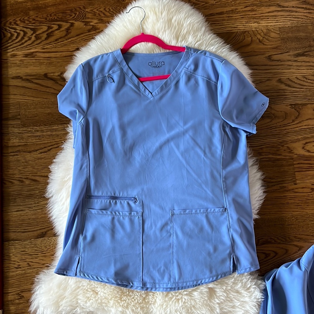 Allura by Cherokee scrub set